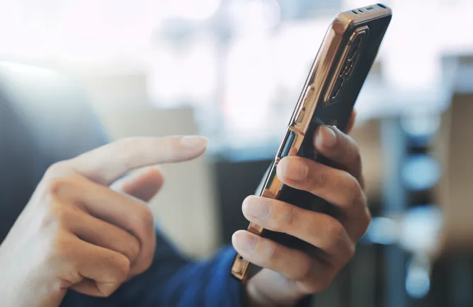 無料相談！LINE＆Emailで						全国24時間対応